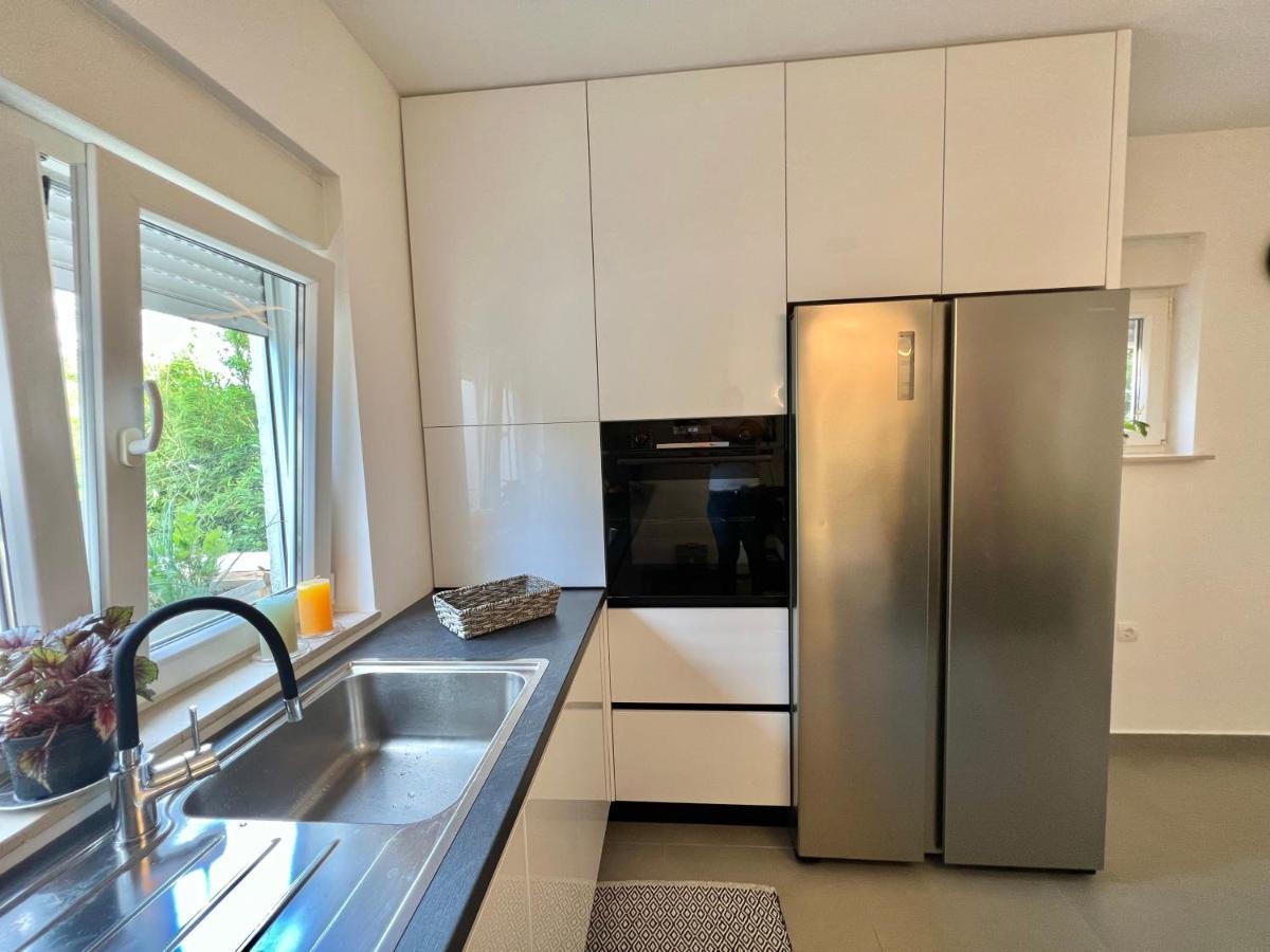 Apartman Barbara Crikvenica Exterior foto